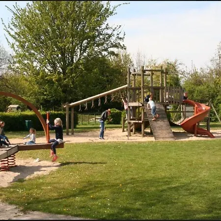 Rekerlanden 119 De Amandelbloesem * Schoorldam